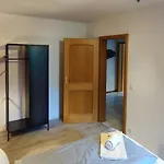Viel Platz Und Ruhe Fuer 4 Am Valentins-park Appartement