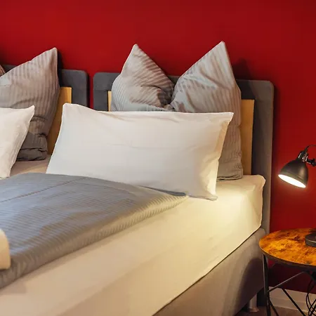 Apartment Viel Platz Und Ruhe Fuer 4 Am Valentins-park Unterschleissheim